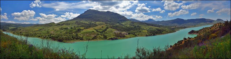 Embalse de Zahara - panorama 2 stor udgave
Sammensat af 7 billeder
Geografisk placering: [url=http://www.panoramio.com/photo/840649]Panoramio[/url]
Keywords: landskab panorama