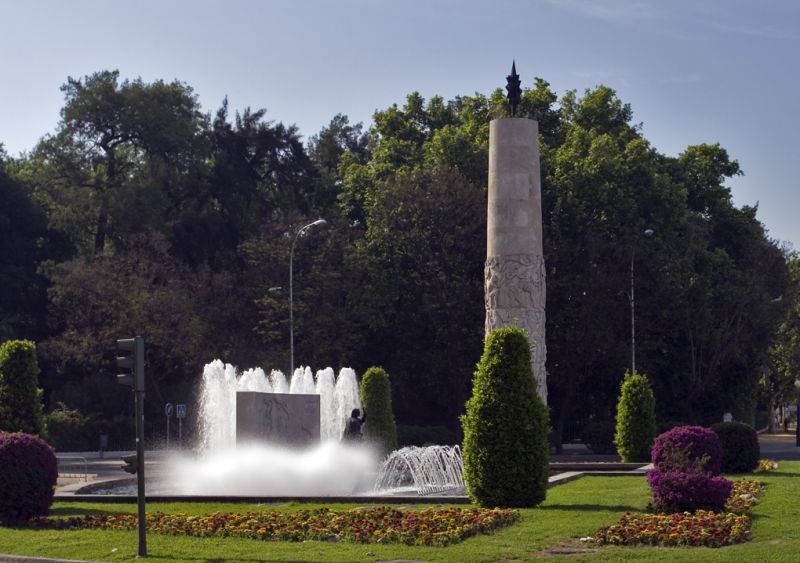 Springvand udenfor Parque de Maria Luisa
Foutain outside Parque de Maria Luisa
