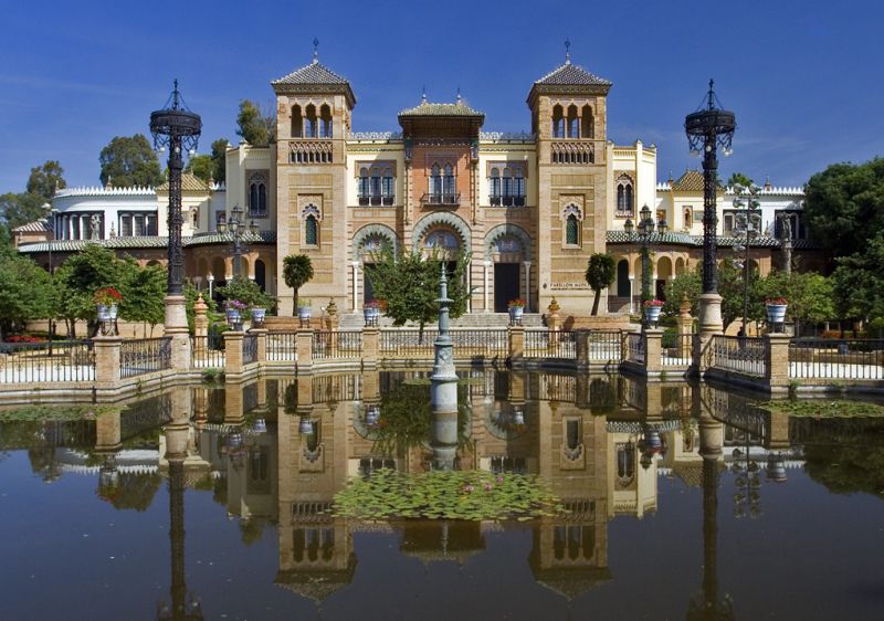 Museum i Parque de Maria Luisa
Museum in Parque de Maria Luisa
