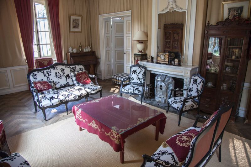 Room at Chateau du Ludaix
