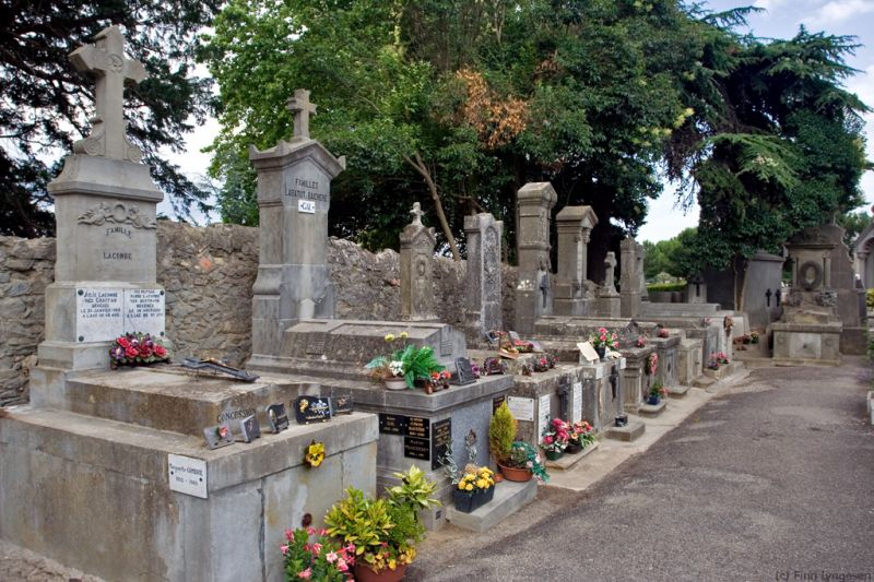 Kirkegården CimentiÃ¨re de la Cite
Keywords: Carcassonne kirkegård